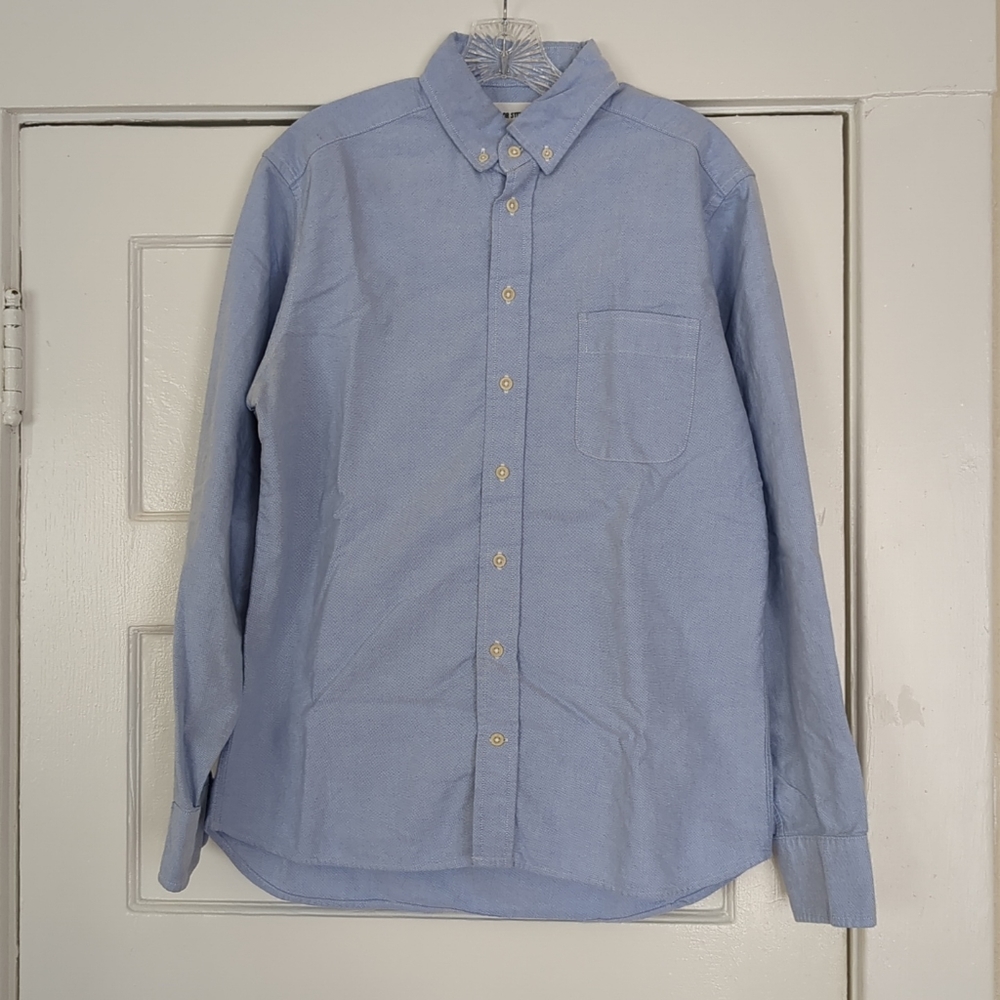 Taylor Stitch Light Blue Casual Button Down Shirt